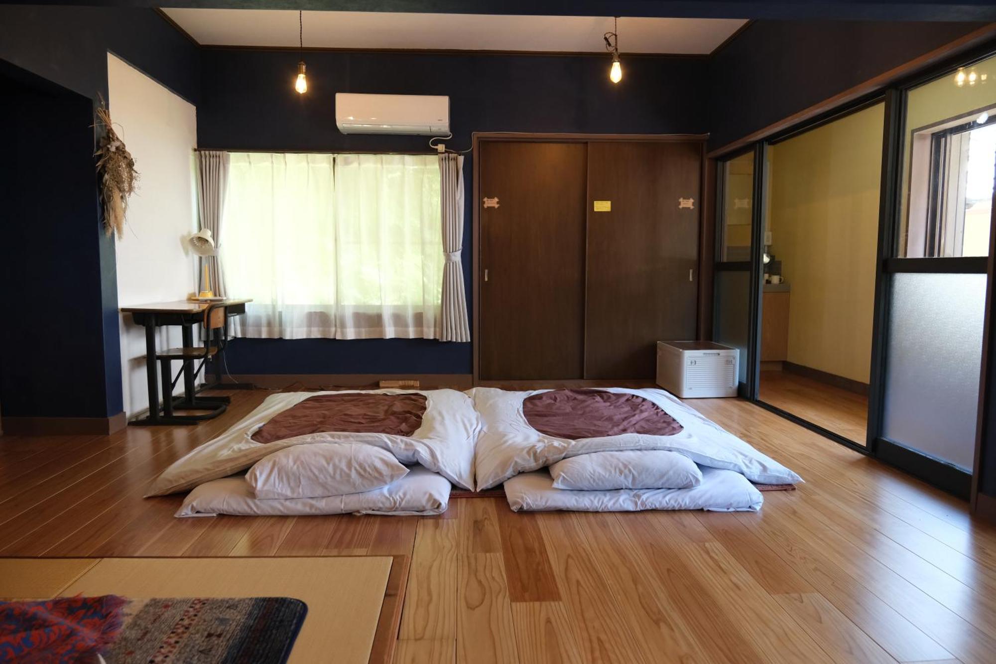 Appartement 奈良吉野の小学校跡地ゲストハウス-五右衛門風呂体験-漫画図書室-卓球台-一棟貸し-素泊まり-吉野山天川村観光-small Attached To A Historic School Building